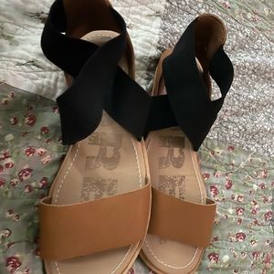 Sorell shoes new sz 6.5 ella black tan ankle sandals